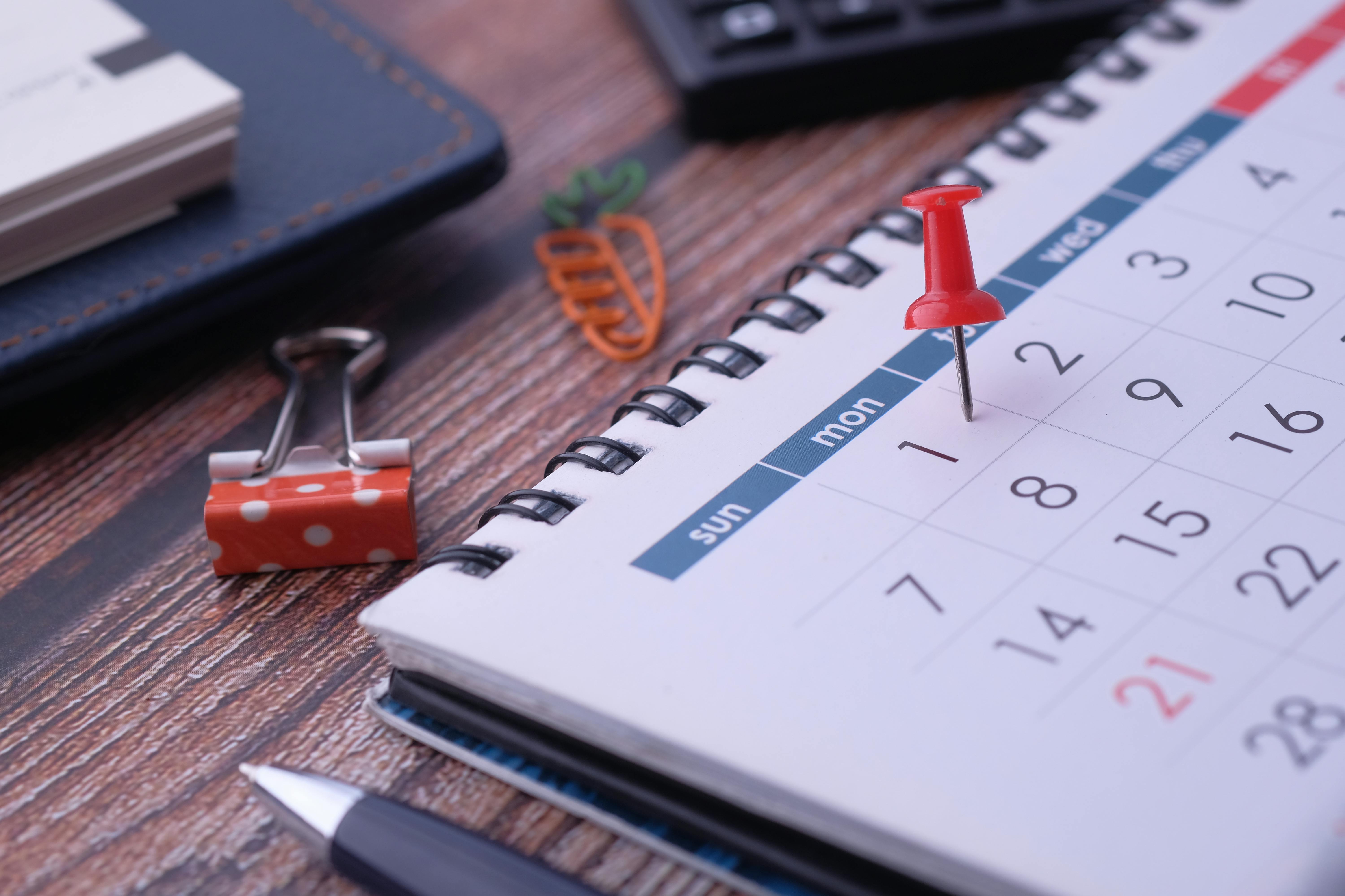 Ilustrasi Kalender