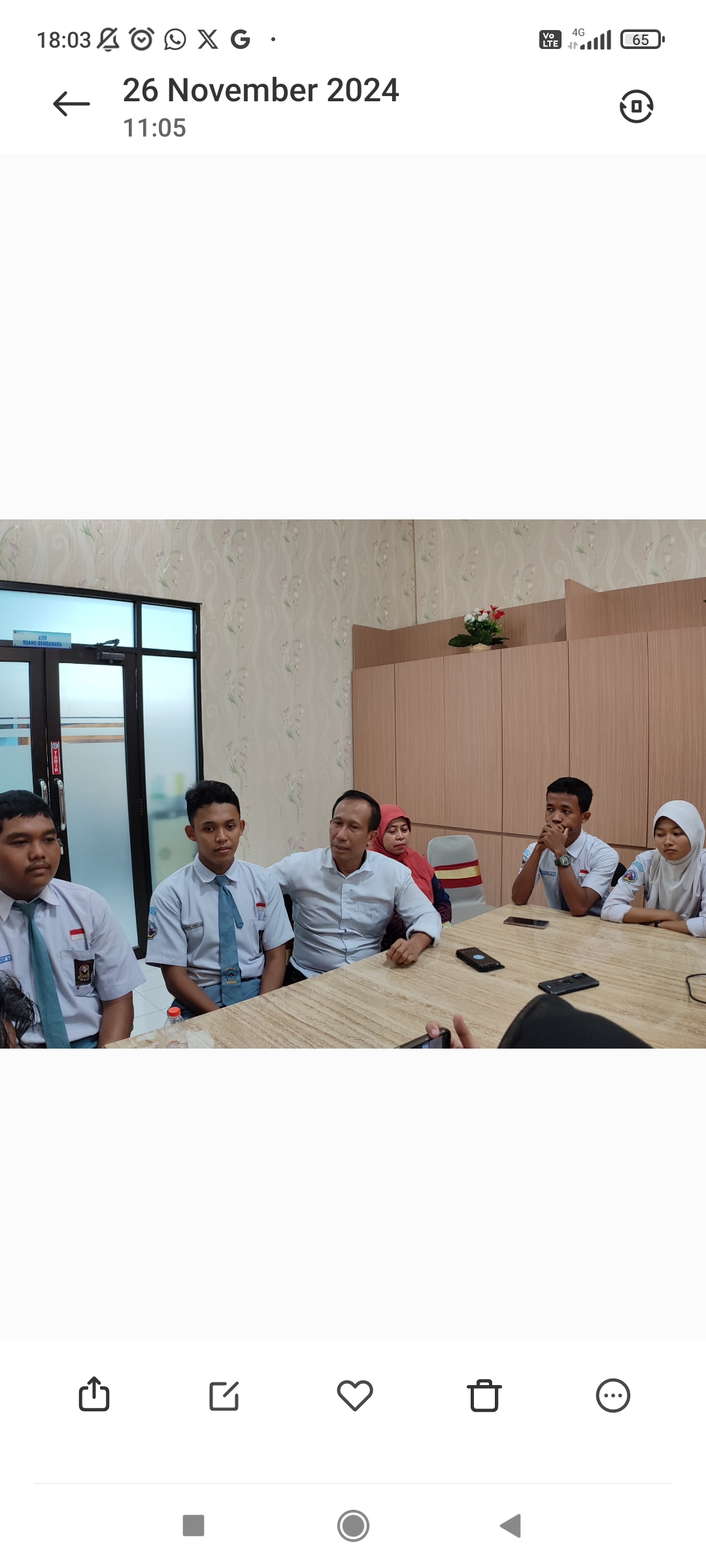 Teman-teman korban Gamma Rizkynata Oktavandy, Satria dan Adam mengungkap rekannya baik, tidak percaya jika terlibat tawuran, Selasa (26/11/2024).