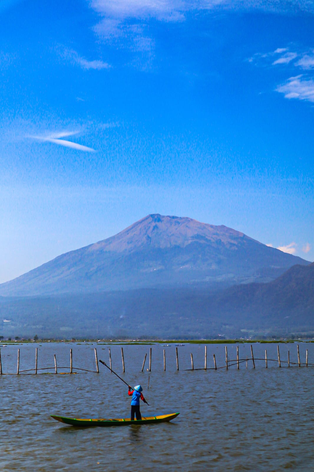 Danau Rawa Pening di Kabupaten Semarang