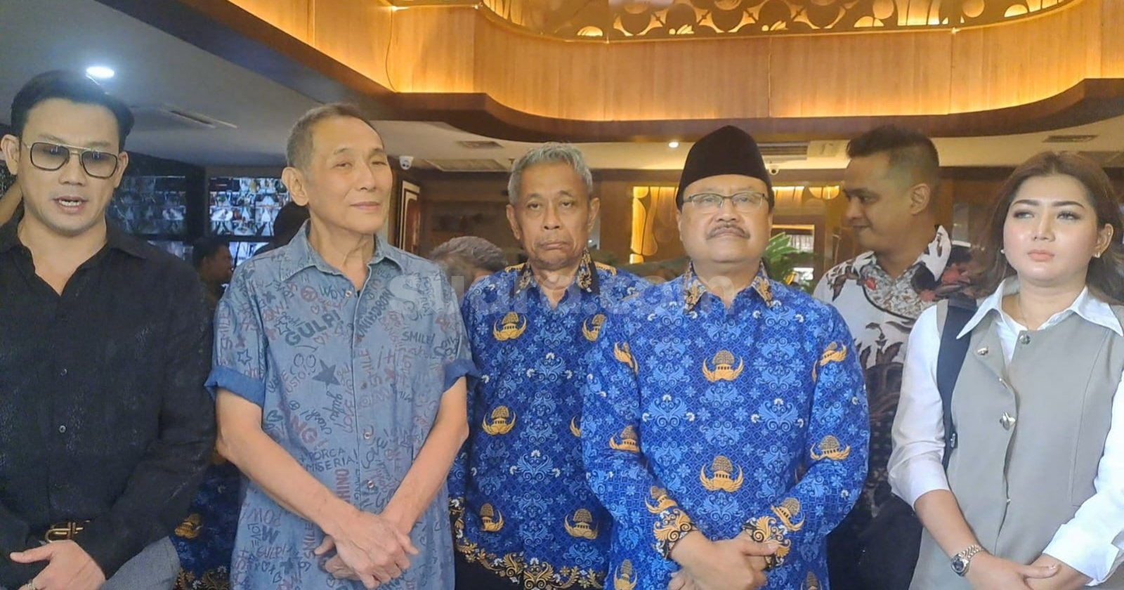 Bersama Kemensos RI, Denny Sumargo, Yusuf Hamka dan Pratiwi Noviyanthi membahas terkait uang donasi Agus Salim.