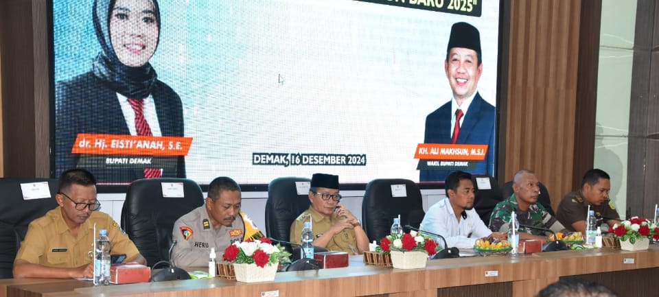 Wabup Ali Makhsun memimpin rakor TPID jelang Nataru. (Wahibpribadi)