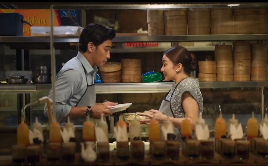 Salah satu adegan Ariel Tatum dan Abidzar Al-Ghifari dalam thriler film A Proposal Business.