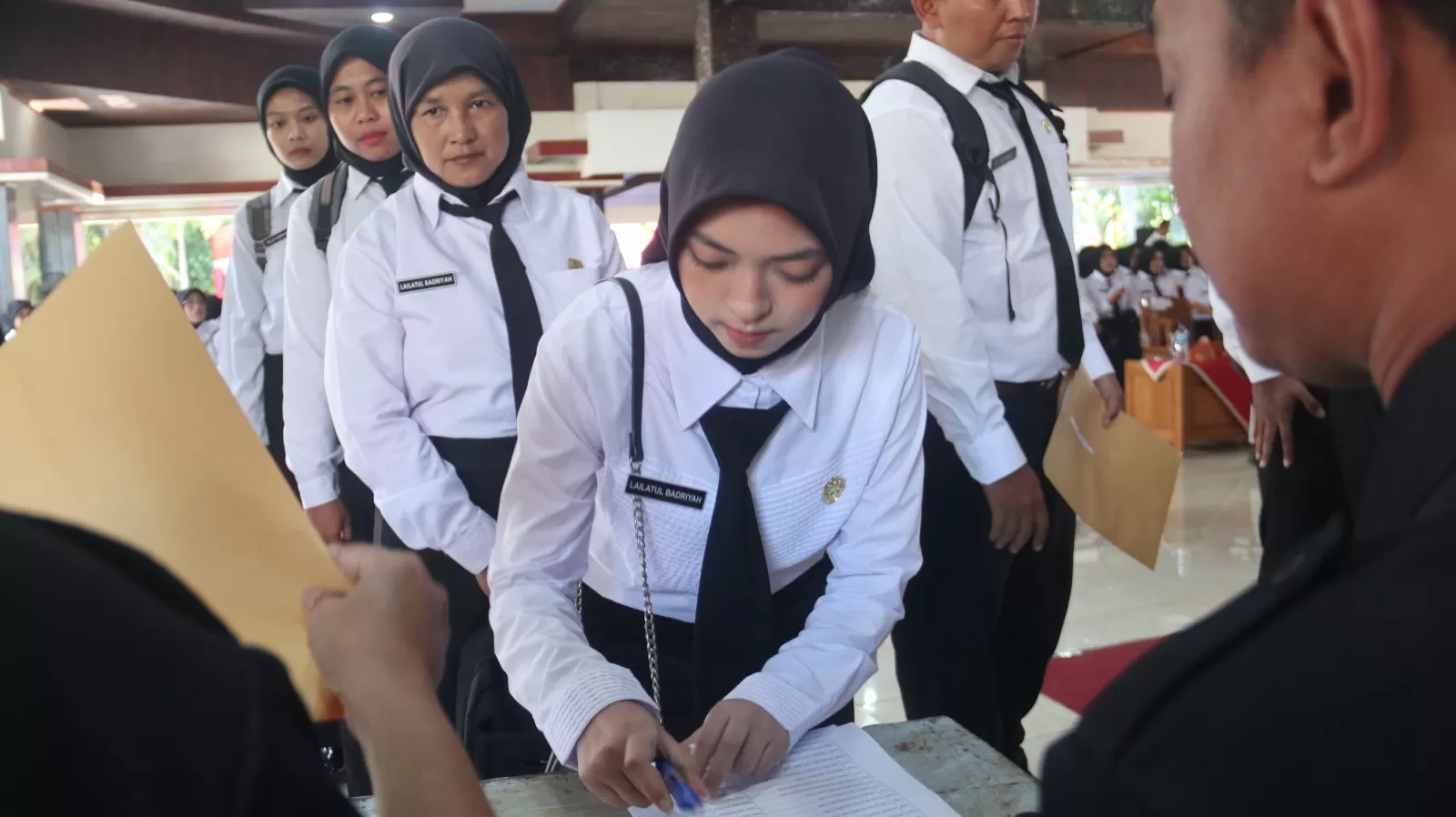 Perbedaan Antara PPPK Paruh Waktu dan Penuh Waktu