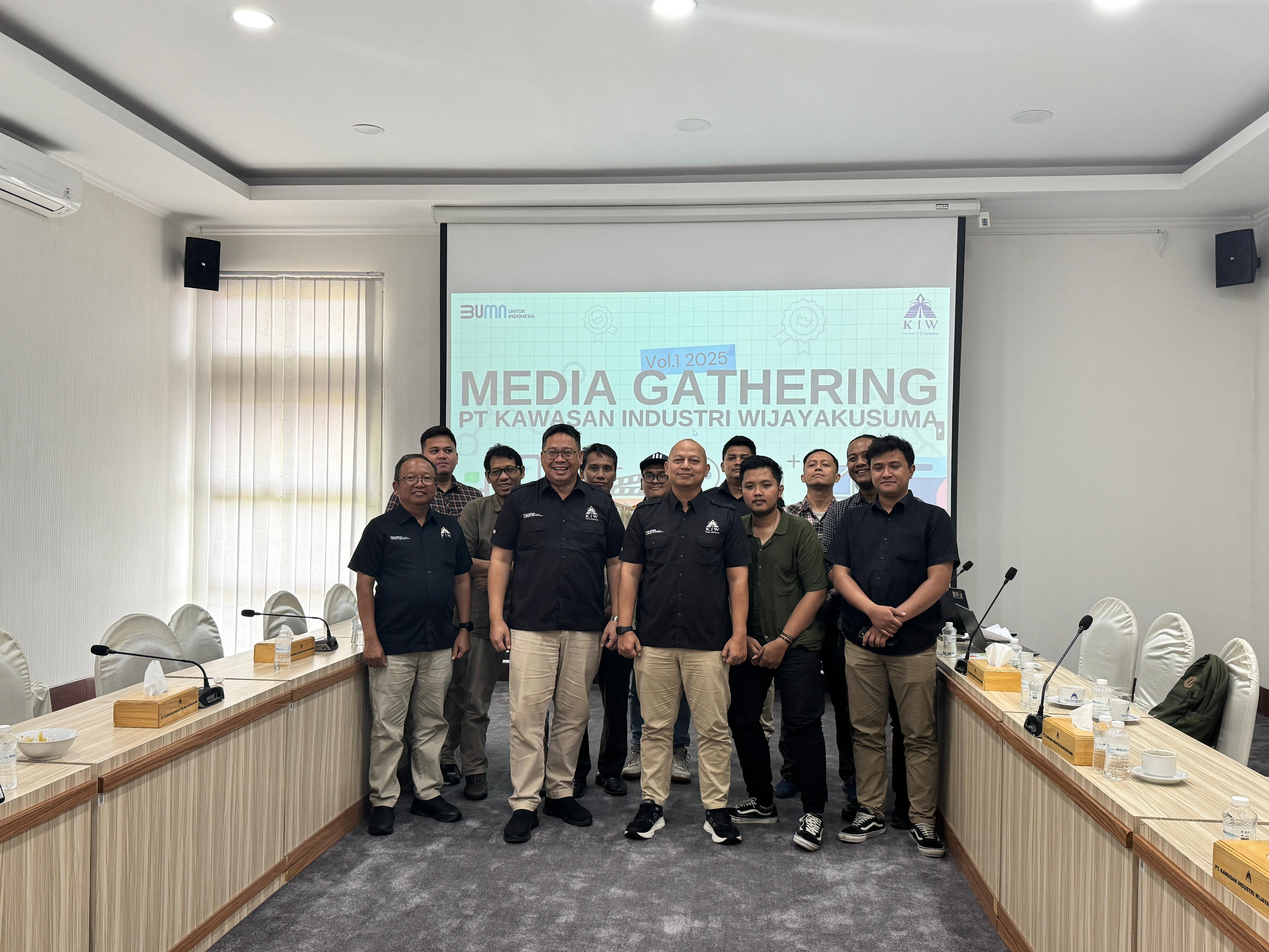 PT KIW memulai tahun 2025 dengan menyelenggarakan Media Gathering Volume 1.