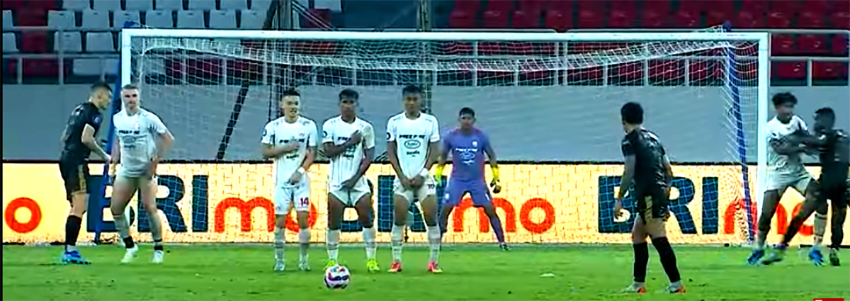 PSIS Kalah 1-2 dari Persis Solo