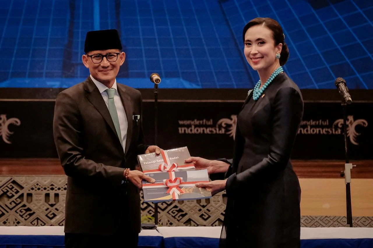 Menteri Pariwisata Baru Widiyanti Putri, menggantikan Sandiaga Uno
