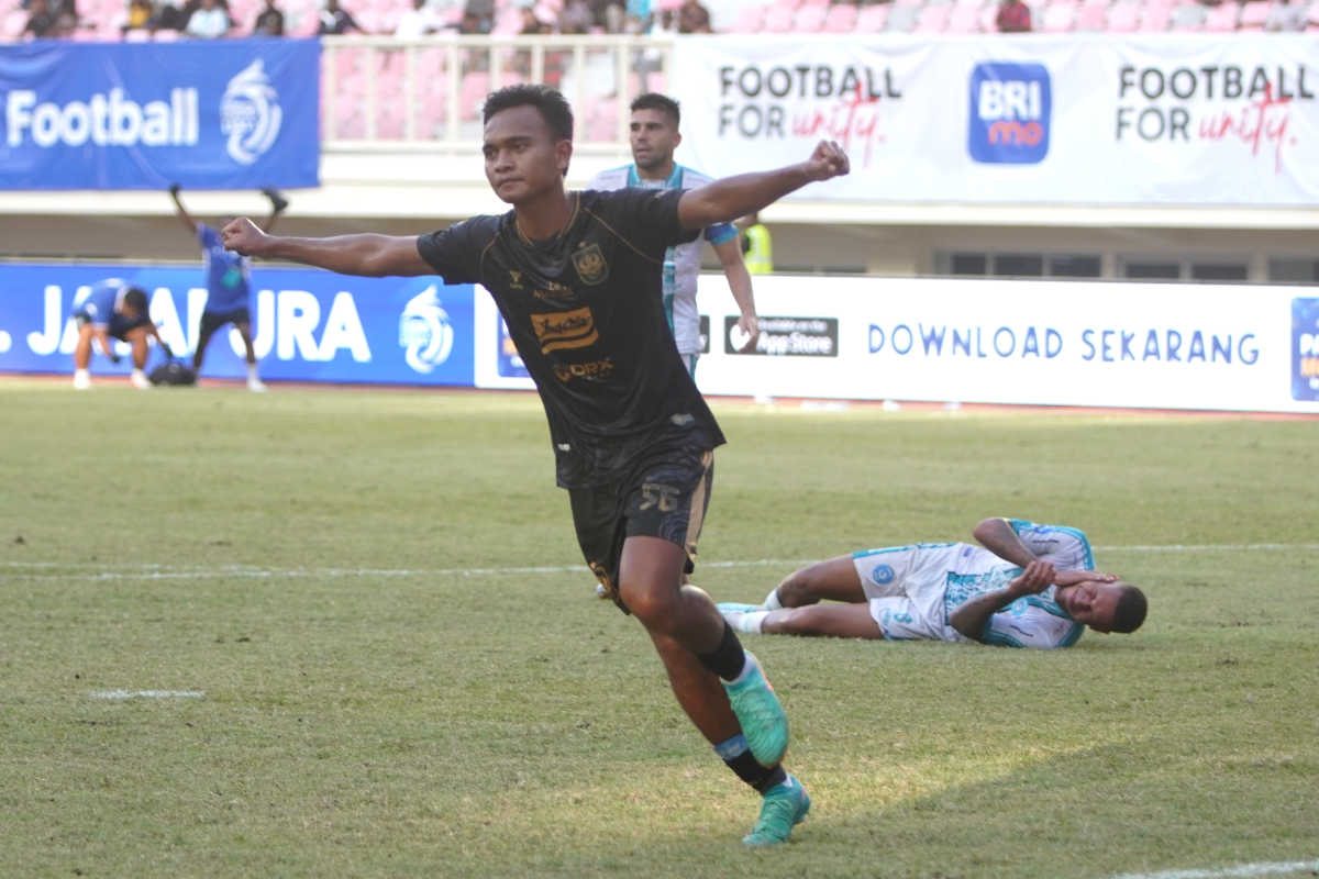 Ridho Syuhada menyumbang brace untuk kemenangan PSIS atas PSBS. (PSIS FC Official)