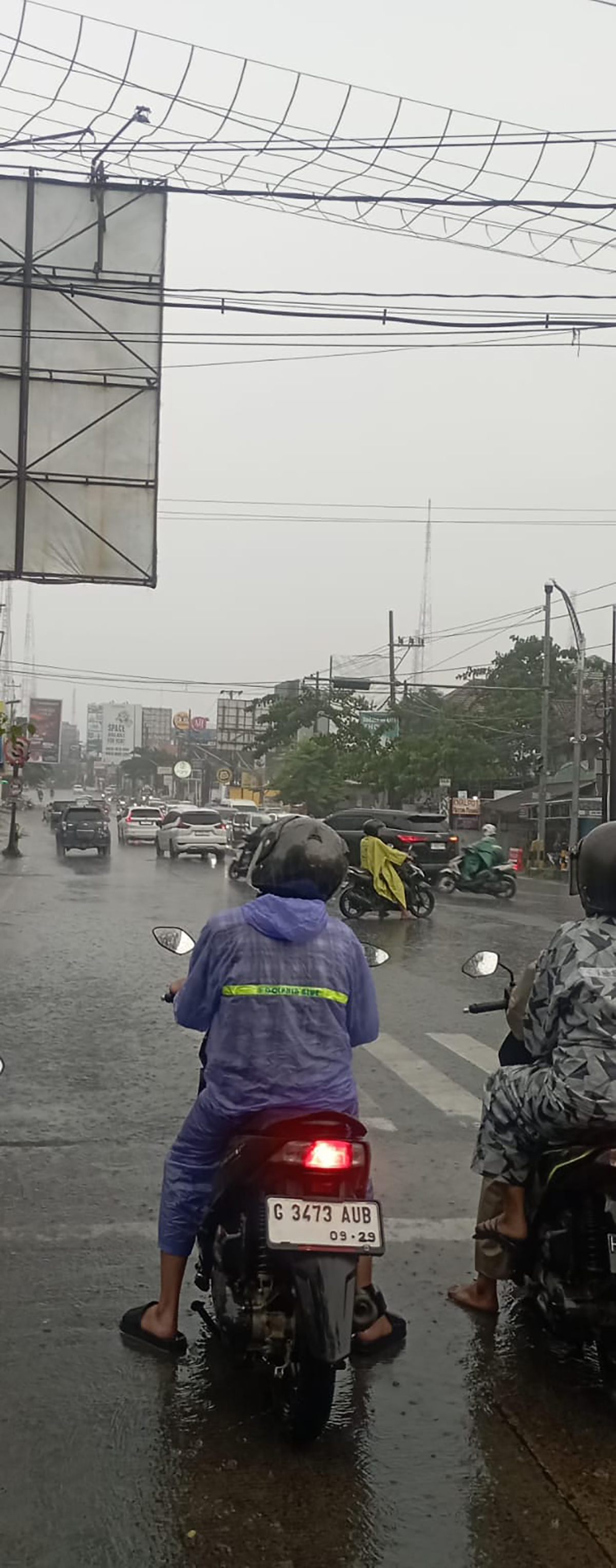 Hujan Mengguyur Semarang Berhari-hari