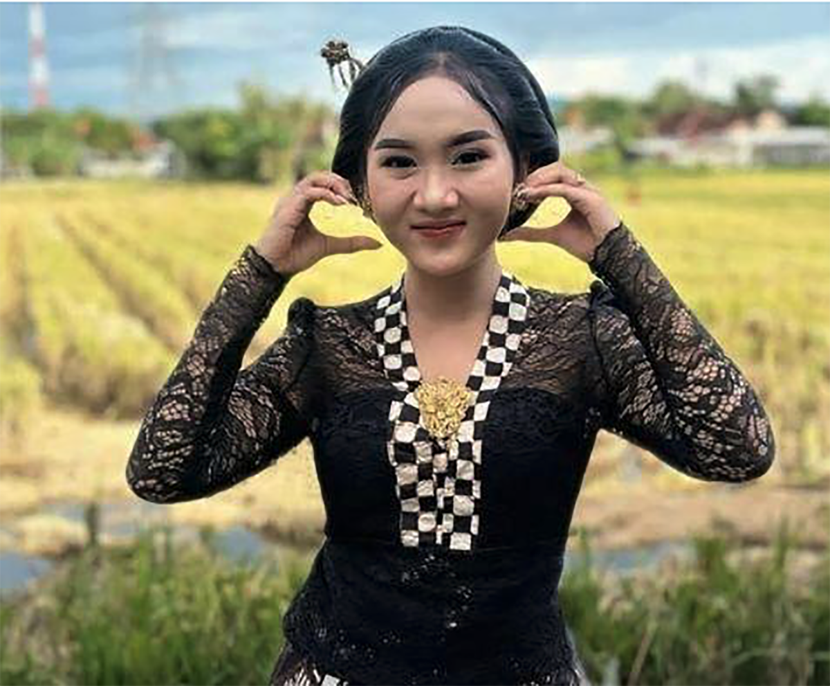 Lagu Koyo Jogja Istimewa yang Kondang Dinyanyikan Diva Hani ini Profilnya