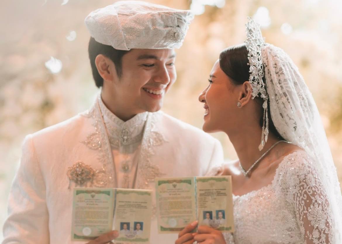 Foto Pernikahan Angga Yunanda dan Shenina Cinnamon