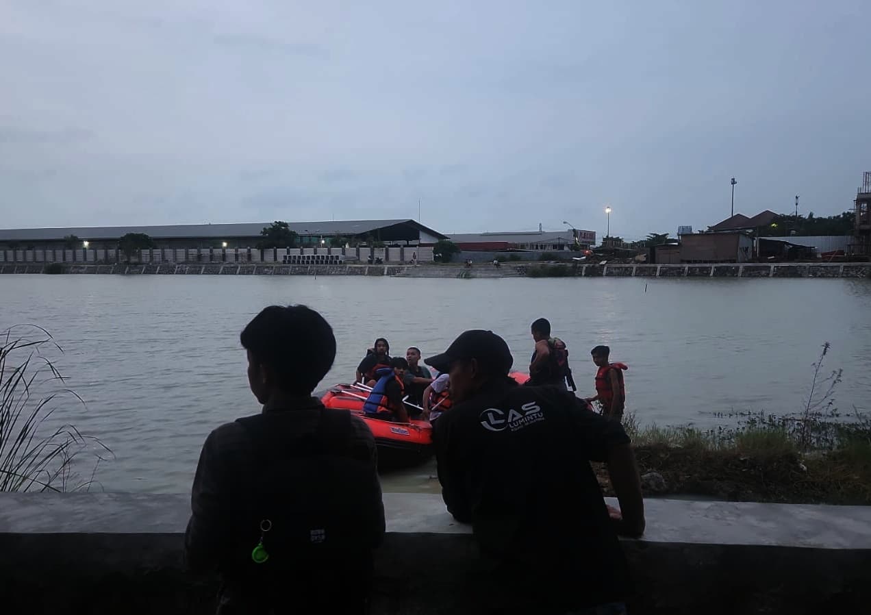 Tim SAR gabungan masih melakukan pencarian di TKP, kolam retensi, Selasa (11/2/2025)