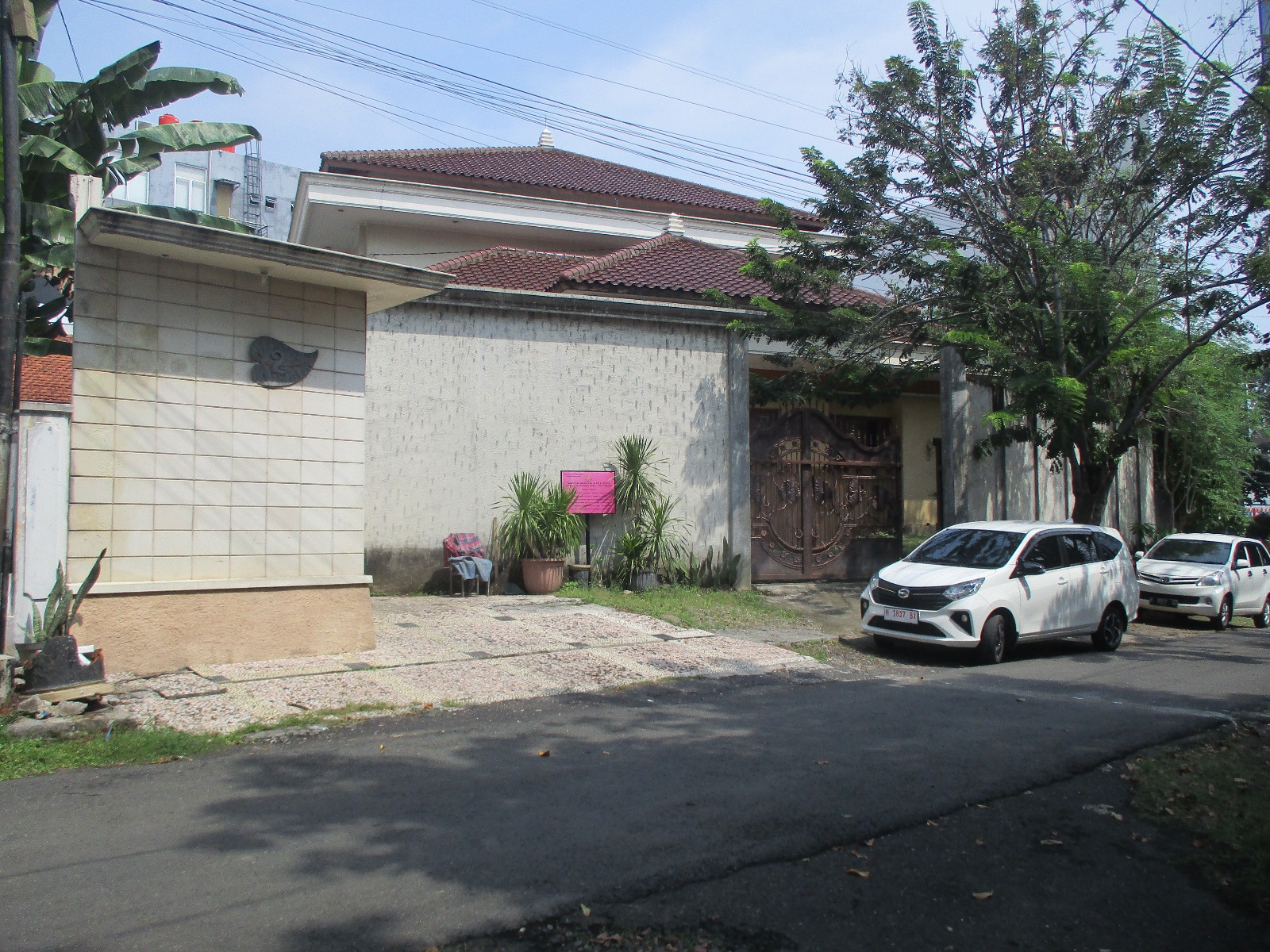 Aset berupa rumah milik terpidana Agus Hartono di Jalan Kagok II, Kelurahan Wonotingal, Kecamatan Candisari dilelang Kejari Kota Semarang.