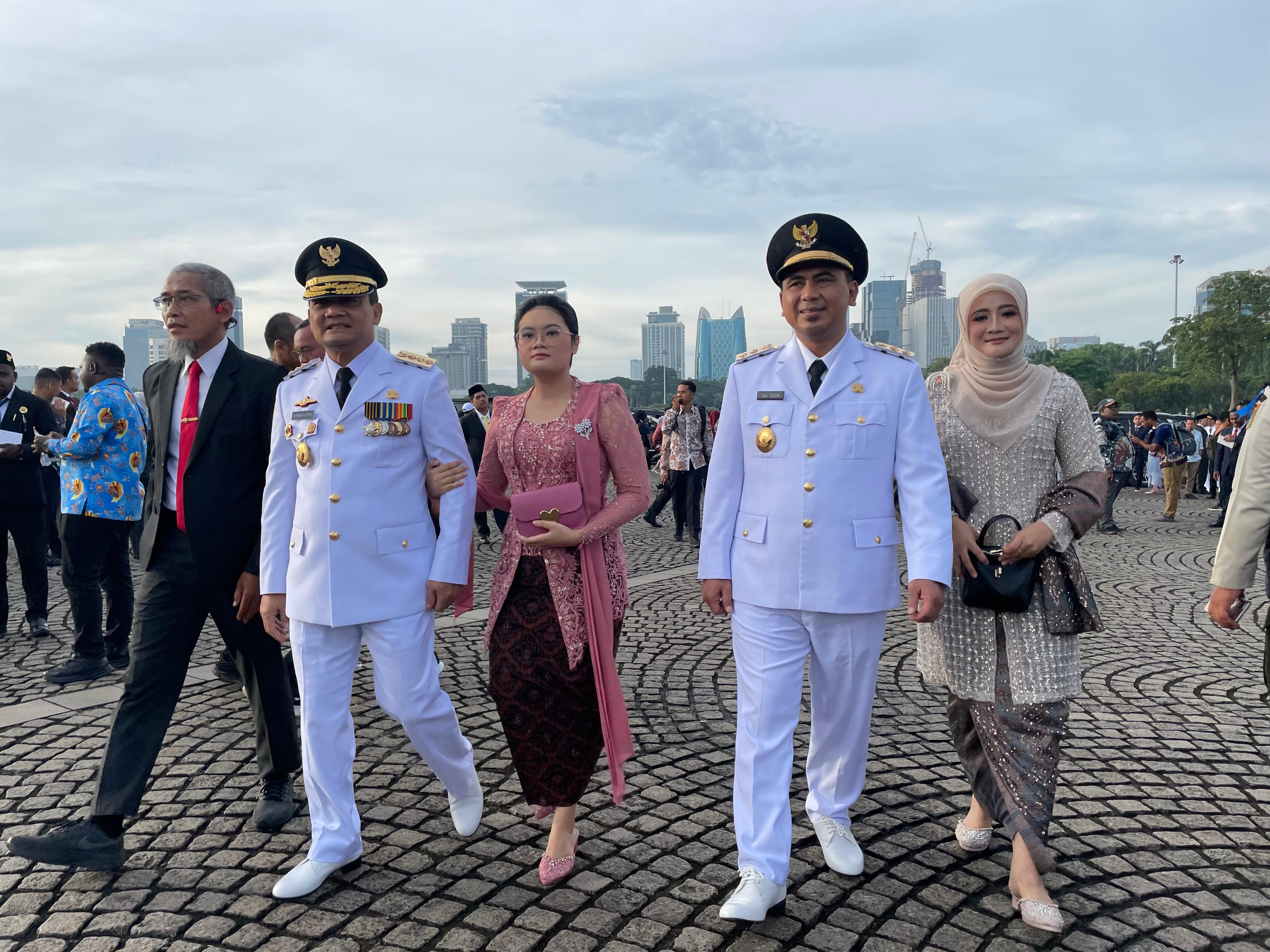 Ahmad Luthfi- Gus Yasin tiba di Monas untuk pelantikan kepala daerah.