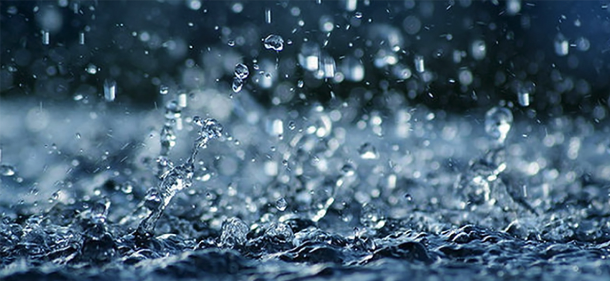 Waspada Cuaca Ekstrem dan Banjir Saat Mudik Lebaran, 80 Persen Wilayah Indonesia Hujan Lebat