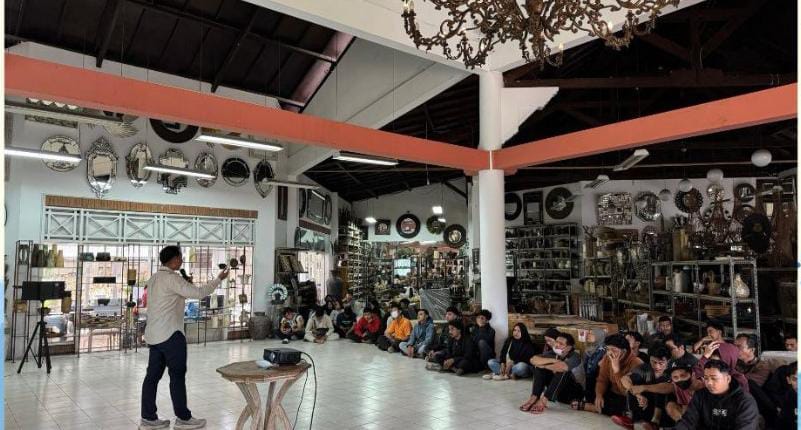 BPJS Ketenagakerjaan Ungaran Terus Sosialisasikan Program SERTAKAN dan JMO di Beberapa Perusahaan.