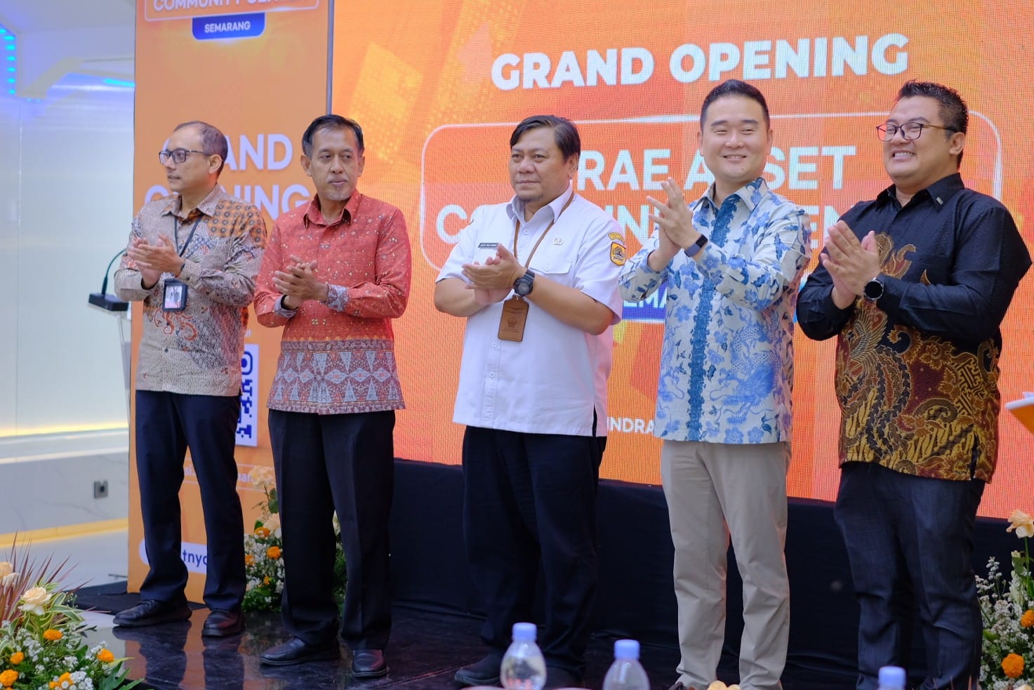 Grand Launching Mirae Asset Community Center Semarang oleh jajaran pimpinan dan mitra.
