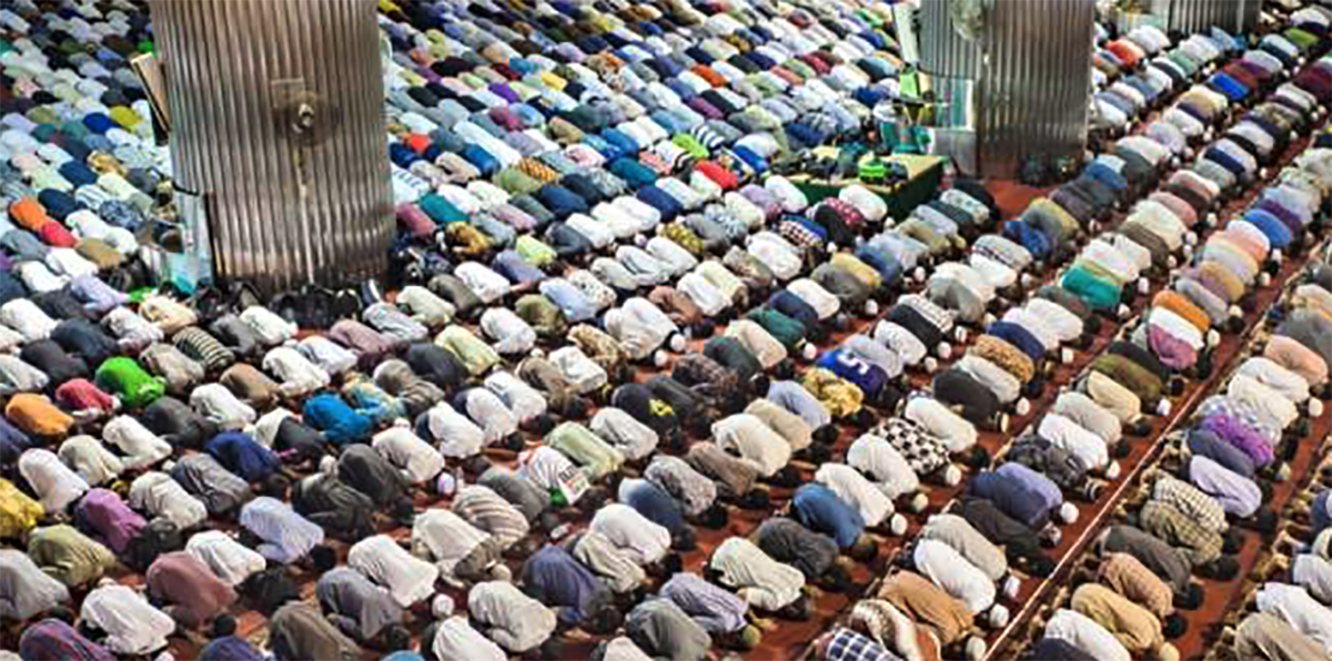 Fadhilah Keutamaan Salat Tarawih Malam ke 7 Ramadan 2025, Menolong Nabi Musa dari Serangan Fir&rsquo;aun dan Haman