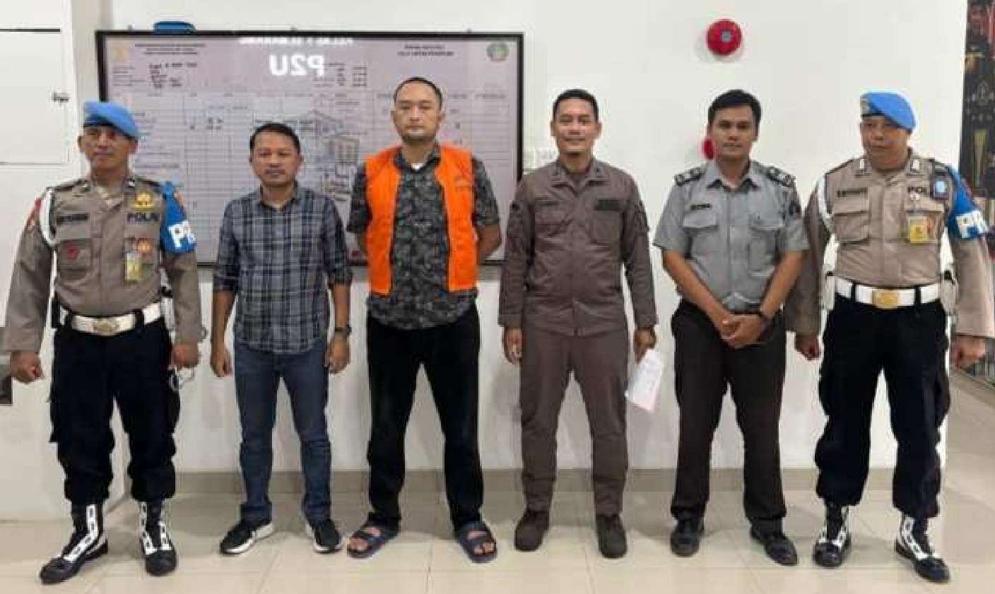 Tersangka, Robig Zaenudin  berada di dalam Rutan Semarang, Kamis (6/3/2025).