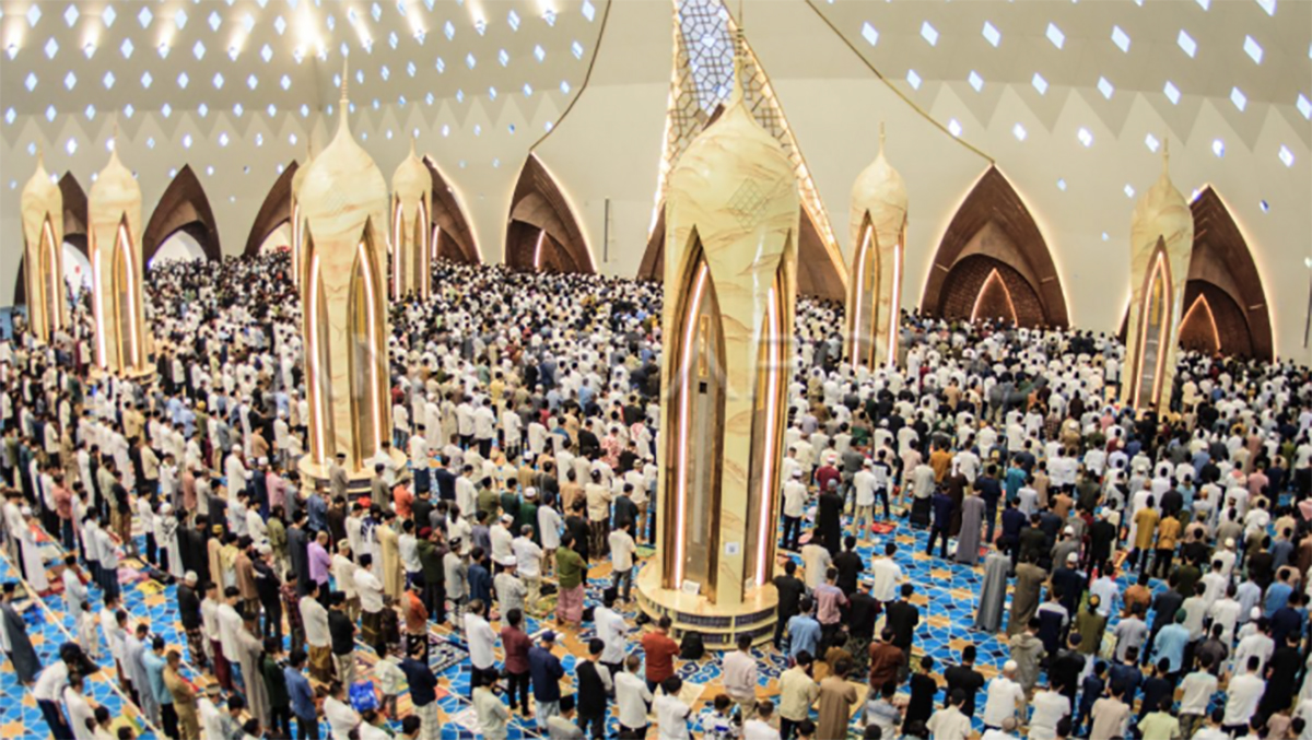 Fadhilah Keutamaan Salat Tarawih Malam ke 8 Ramadan 2025, Pahala Seperti Mukjizat yang Diberikan Kepada Nabi Ibrahim