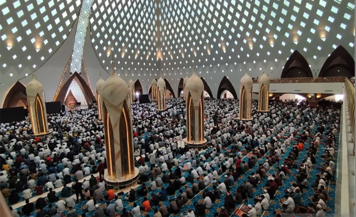 Fadhilah Keutamaan Salat Tarawih Malam ke 9 Ramadan 2025, Pahala Seperti  Seakan-akan Beribadah Kepada Allah Sebagaimana Ibadahnya Para Nabi 