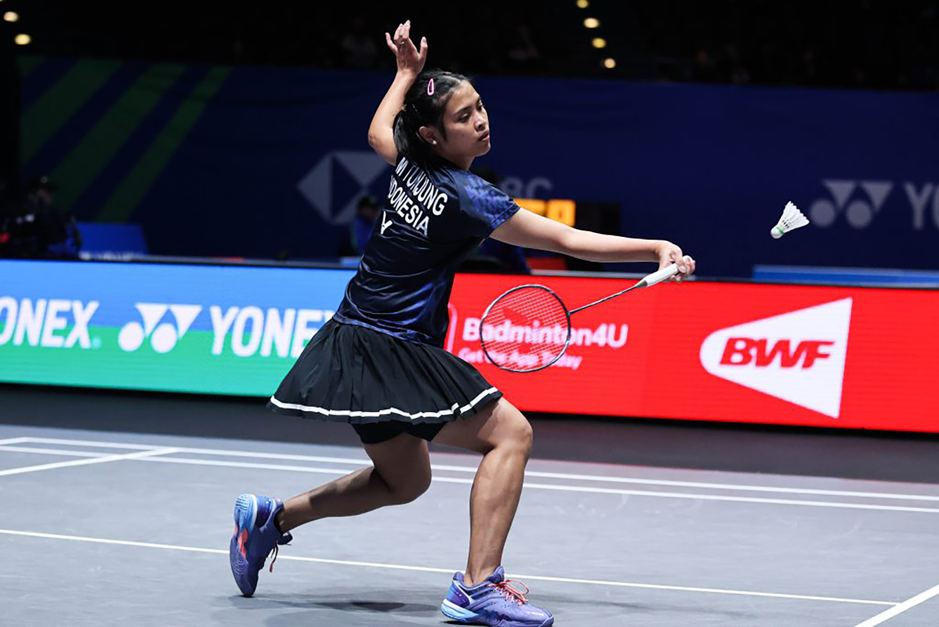 Gregoria Mariska Tunjung berhasil mengalahkan wakil Korea Selatan, Sim Yu Jin dua gim langsung 21-18, 21-19.