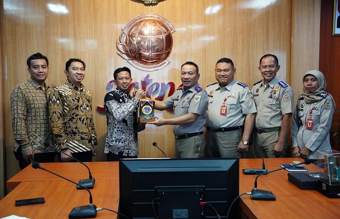 AUDIENSI : PLN UIT JBT bersama PLN Group Jawa Tengah melakukan audiensi bersama dengan Kepala Kantor Wilayah ATR/BPN Jawa Tengah, Lampri A.Ptnh., S.H., M.H MH.