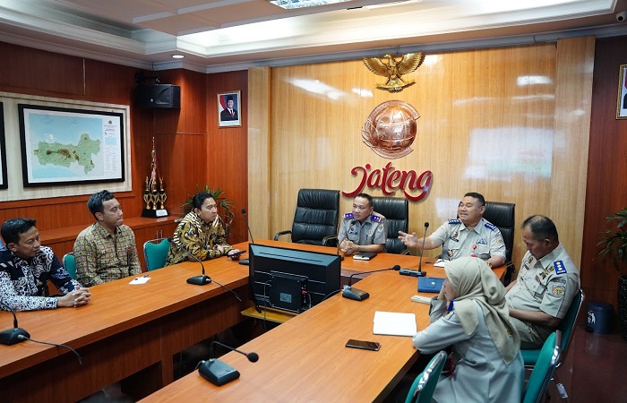 AUDIENSI : PLN UIT JBT bersama PLN Group Jawa Tengah melakukan audiensi bersama dengan Kepala Kantor Wilayah ATR/BPN Jawa Tengah, Lampri A.Ptnh., S.H., M.H MH.