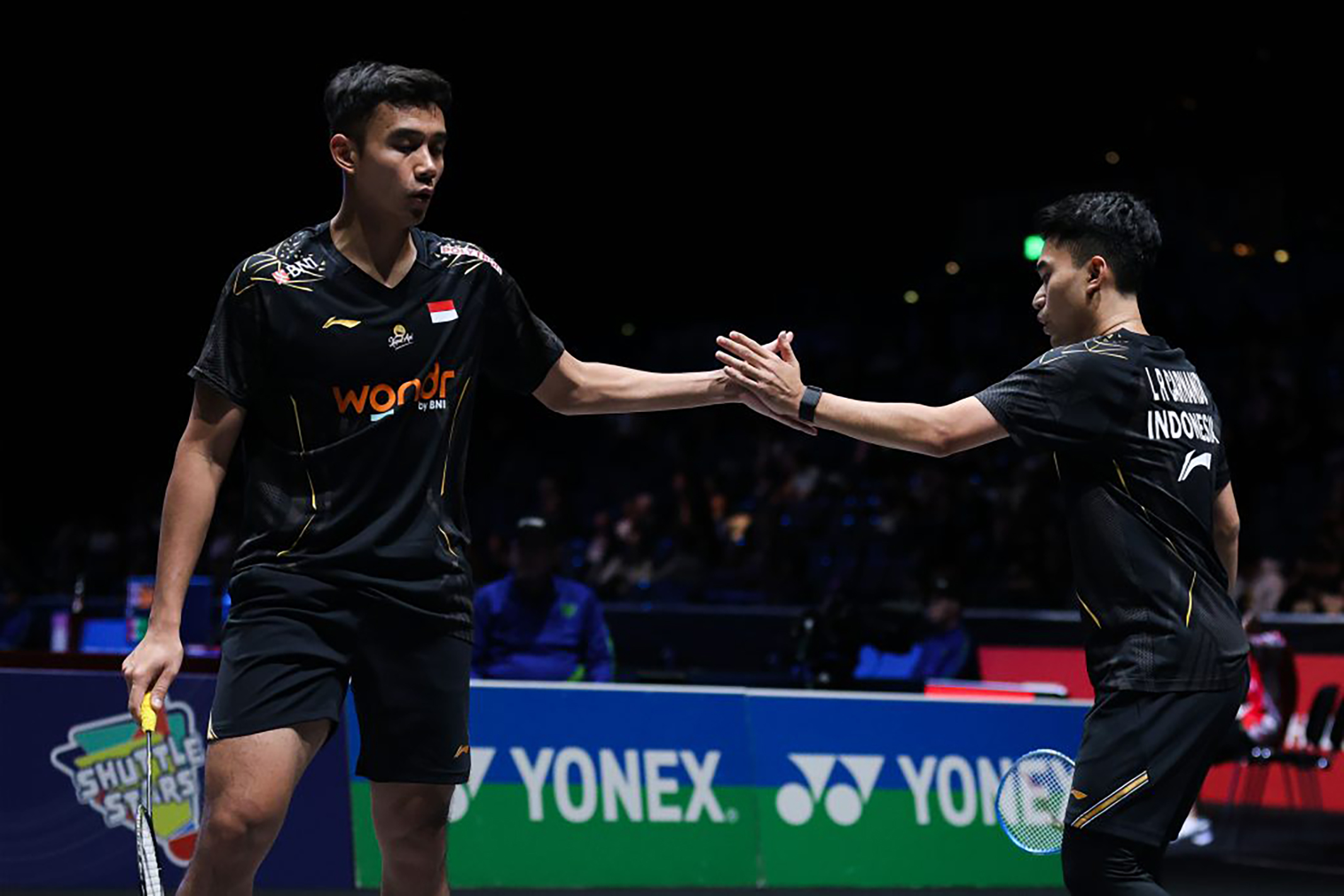 Leo Rolly Carnando/Bagas Maulana berhasil mengalahkan sesama wakil Indonesia Daniel Marthin/Muhammad Shohibul Fikri dengan skor 21-19, 21-17.