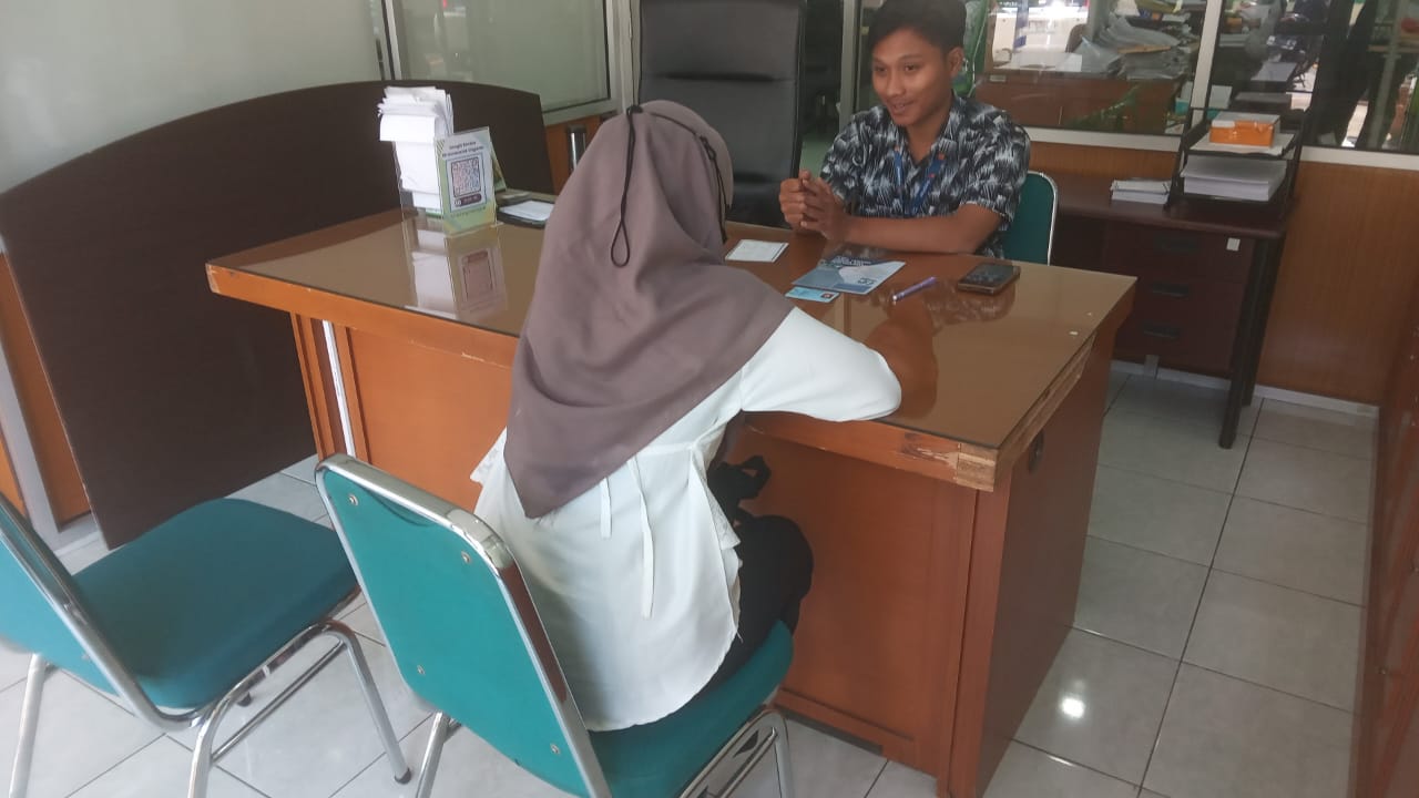 Masyarakat pekerja kini lebih mudah untuk klaim pencairan Jaminan Hari Tua (JHT) BPJS Ketenagakerjaan (BPJAMSOSTEK).