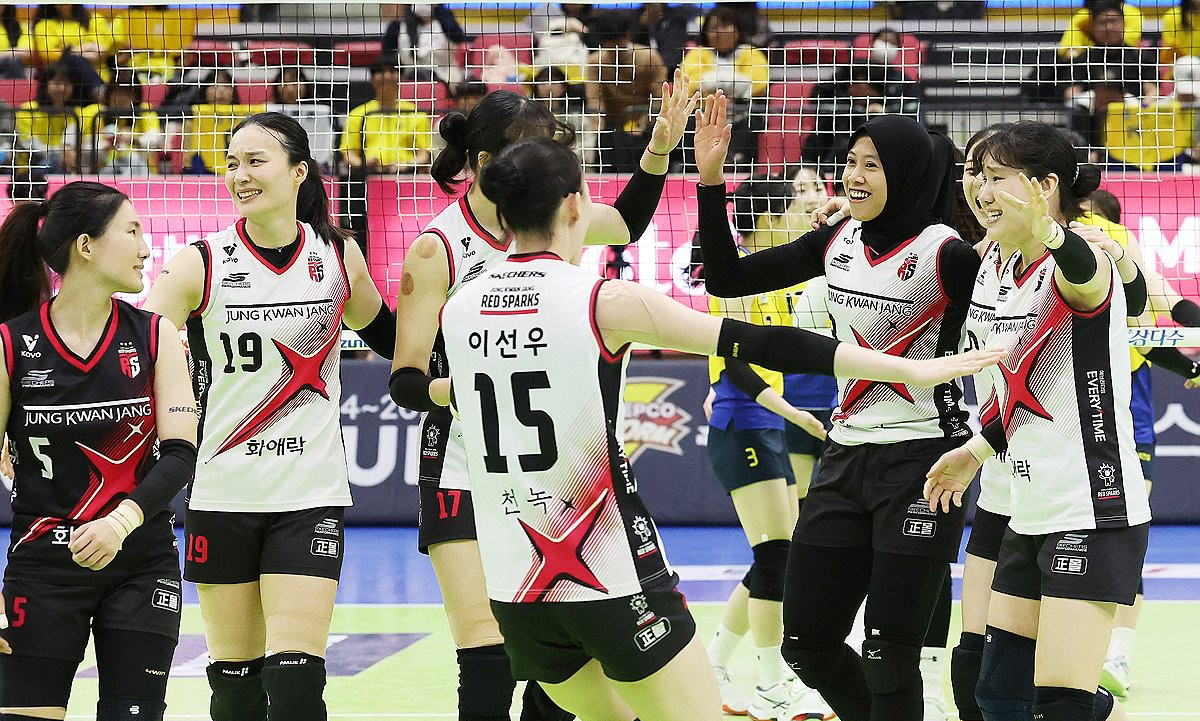 Megawati Hangestri dkk lolos ke final Liga Voli Korea setelah mengalahkan juara bertahan Hyundai Hillstate 1-3 di Suwon Gymnasium, Sabtu 29 Maret 2025.