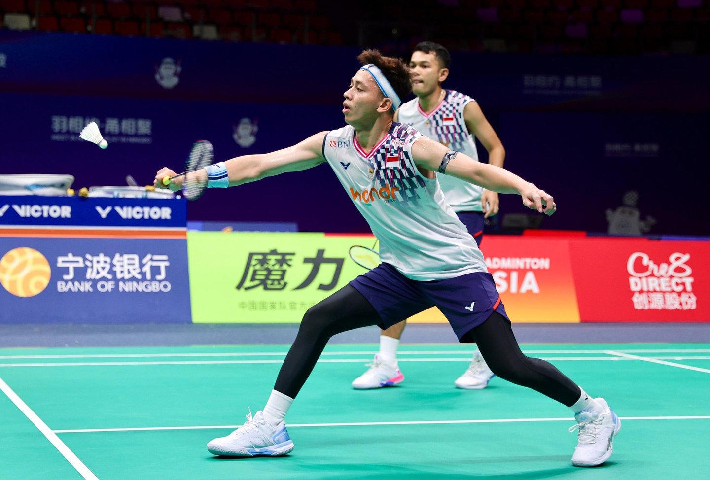 Fajar Alfian/Muhammad Rian Ardianto melaju ke babak perempatfinal usai mengalahkan wakil Thailand, Chaloempon Charoenkitamorn/Worrapol Thongsa-Nga 21-19, 23-21
