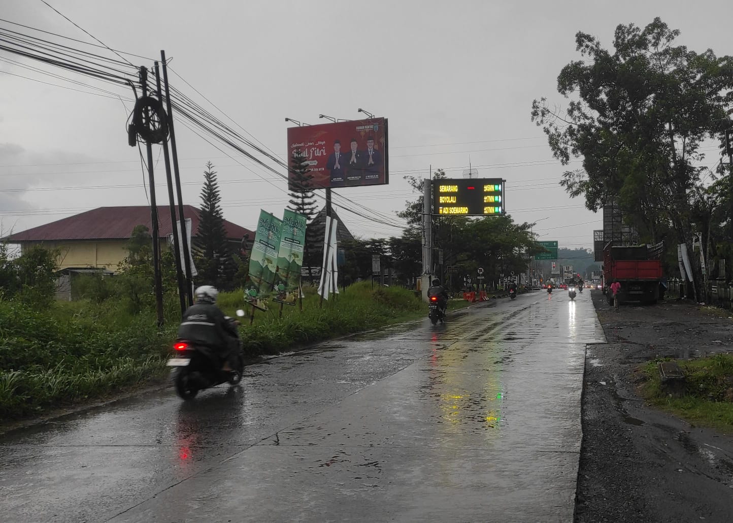 Jalan raya Tingkir - Barukan