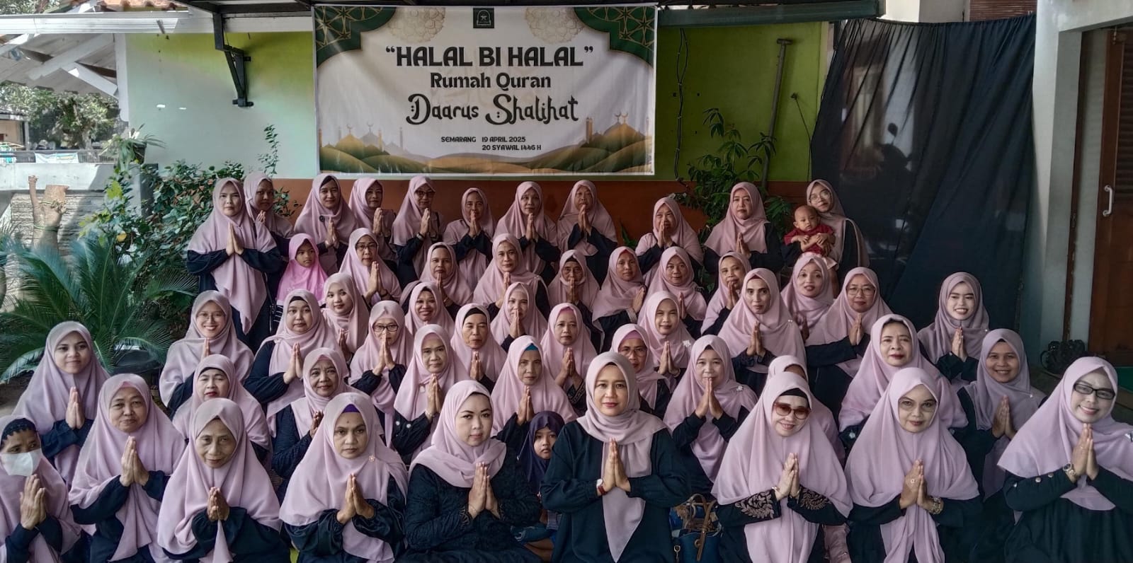 Rumah Quran Daarus Shalihat Semarang menggelar halalbihalal Minggu (26/2/2023).