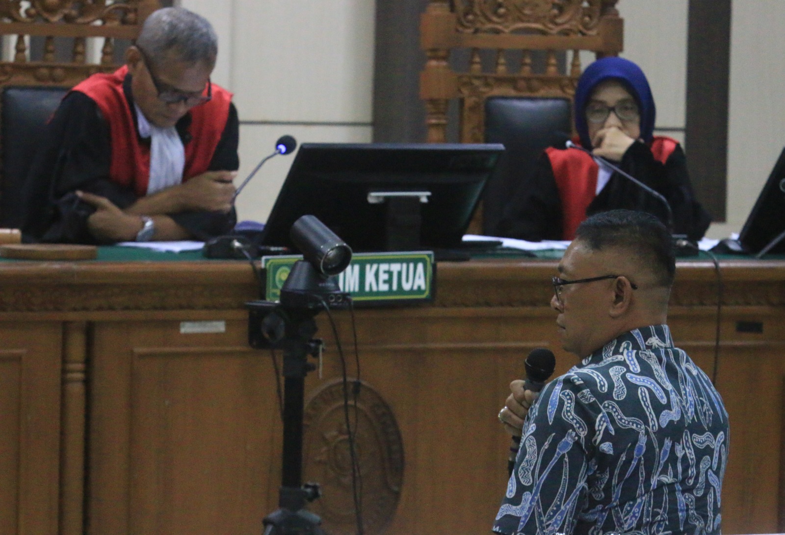 Ketua Paguyuban Camat se-Kota Semarang kala itu, Eko Yuniarto menjadi saksi dalam sidang kasus suap Mbak Ita di Pengadilan Tipikor Semarang, Senin (28/4/2025).