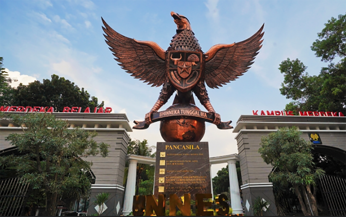 Universitas Negeri Semarang (Unnes) Semarang