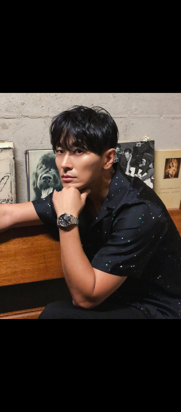 Jo Ji-Hoon aktor peraih awards aktor film terbaik di acara BaekSang Arts Awards 2025.