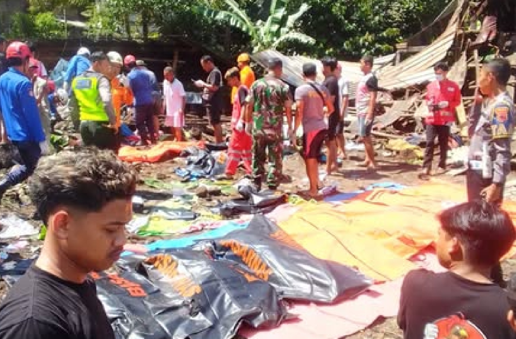 kecelakaan lalu lintas di Jalan Provinsi Purworejo-Magelang (Desa Kalijambe), Rabu (7/5/2025)