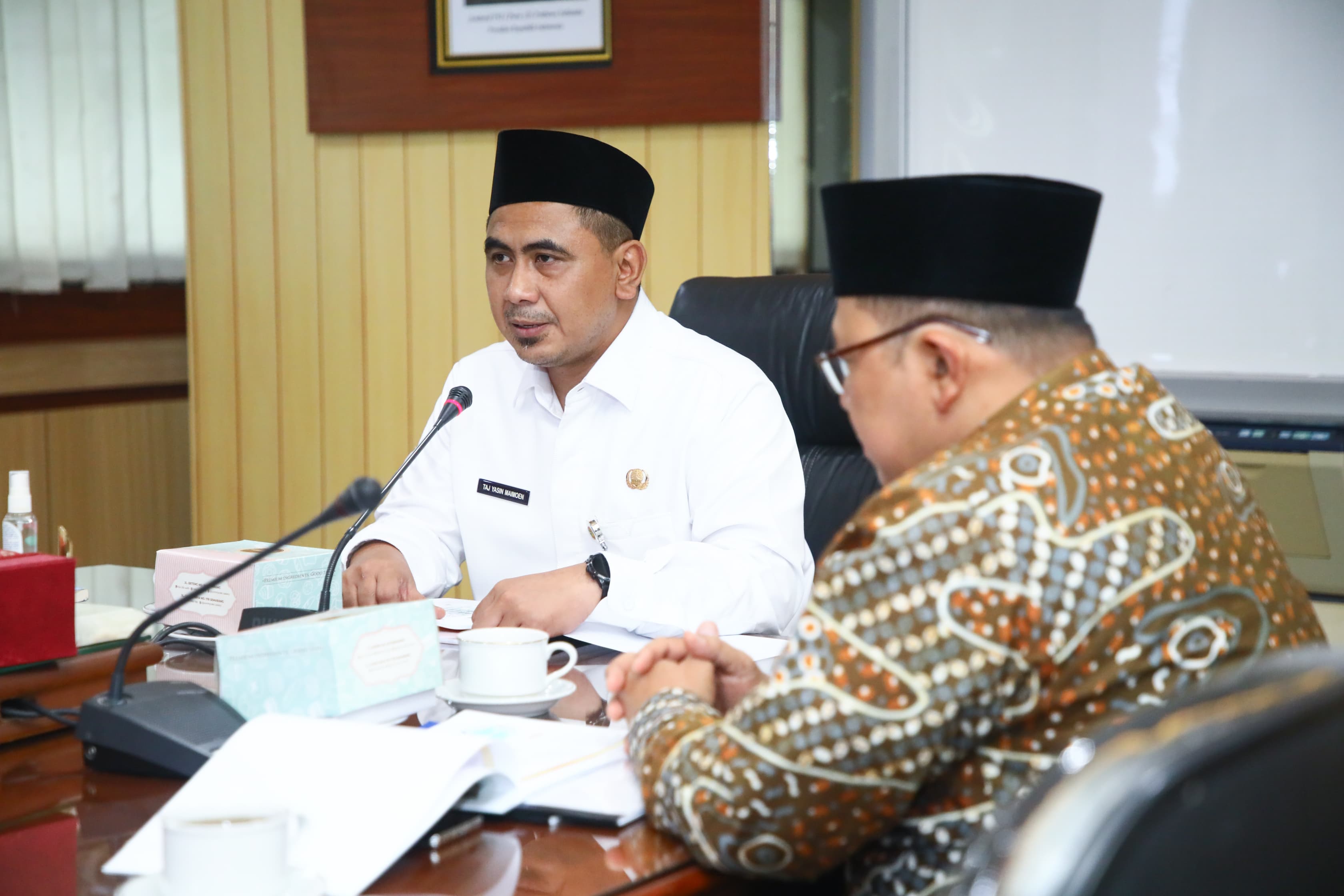 Wakil Gubernur Jawa Tengah Taj Yasin memimpin Rapat Koordinasi Revitalisasi Asrama Haji Donohudan di ruang kerjanya, Rabu, 7 Mei 2025.