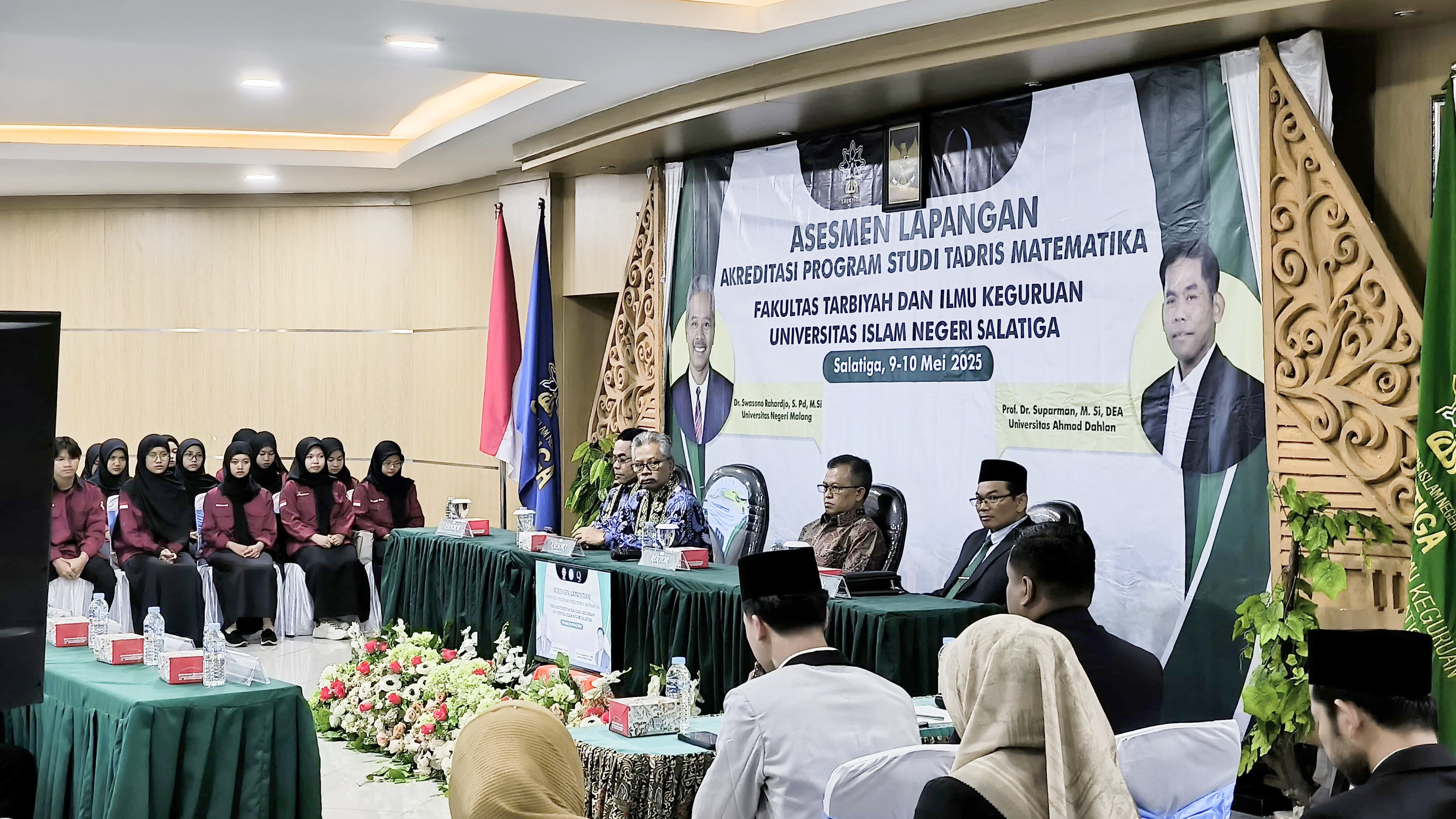 Rektor UIN Salatiga, Prof. Dr. Zakiyuddin Baidhawy, M.Ag., menyampaikan hal tersebut dalam forum asesmen lapangan akreditasi Program Studi Tadris Matematika Fakultas Tarbiyah.