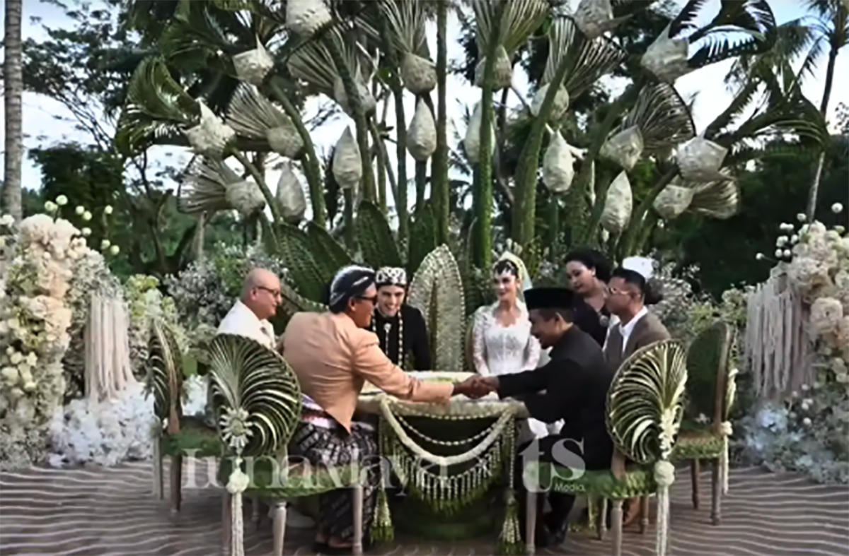 Ijab Kabul Pernikahan Luna Maya