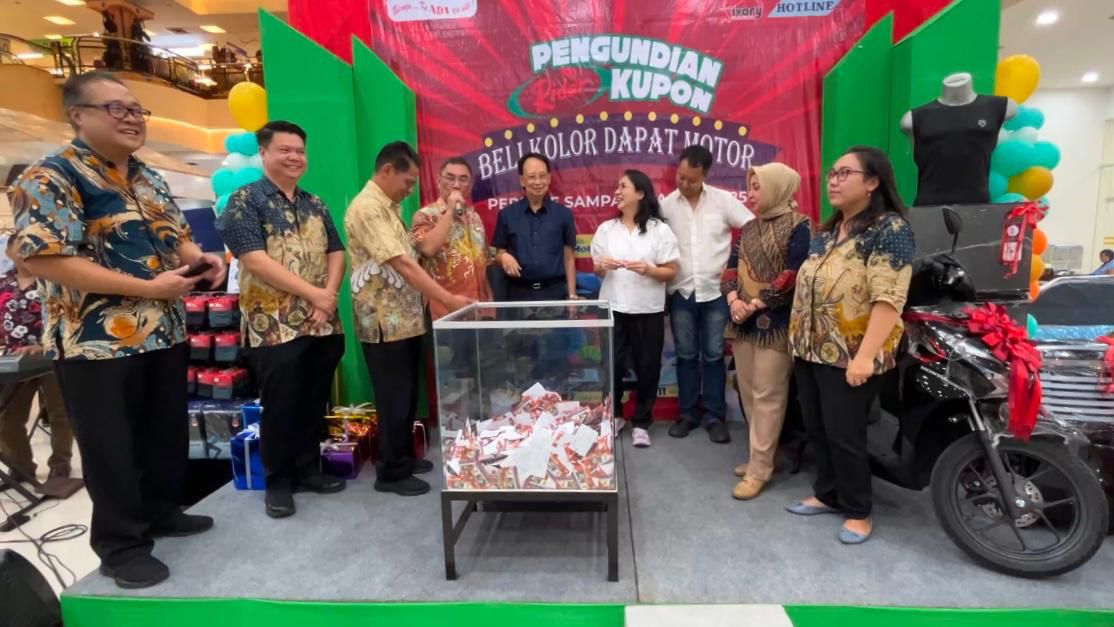 Public Relations & Marketing Communications Rider Group, Zaldy Handi Aditia menjelaskan, pengundian berlangsung di Ada Siliwangi, Semarang menjadi puncak dari program promo.