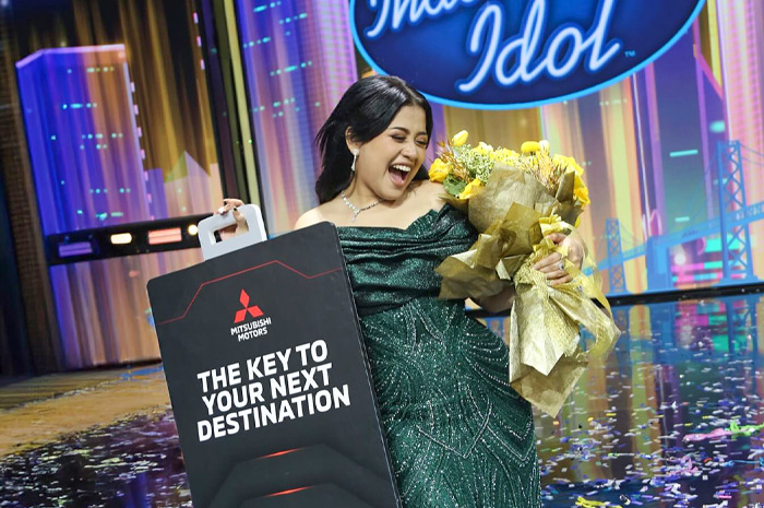 Ekpresi penuh kegembiraan sebagai juara satu Indonesian Idol 13.