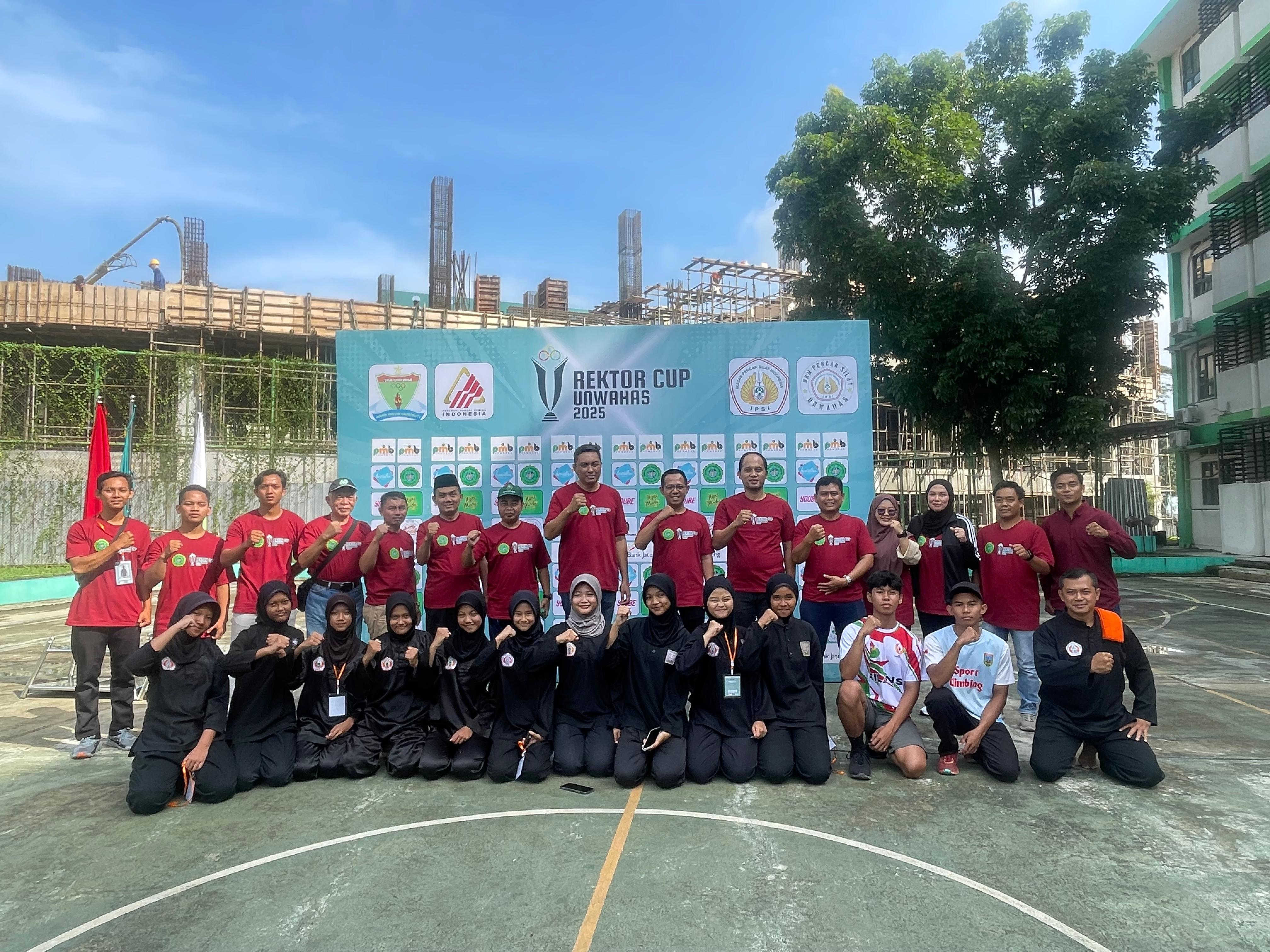 Rektor Cup Unwahas tahun 2025 baru-baru ini digelar pada Sabtu-Senin (17-19/05) pagi dengan membuka dua cabang olahraga yaitu panjat tebing dan silat.