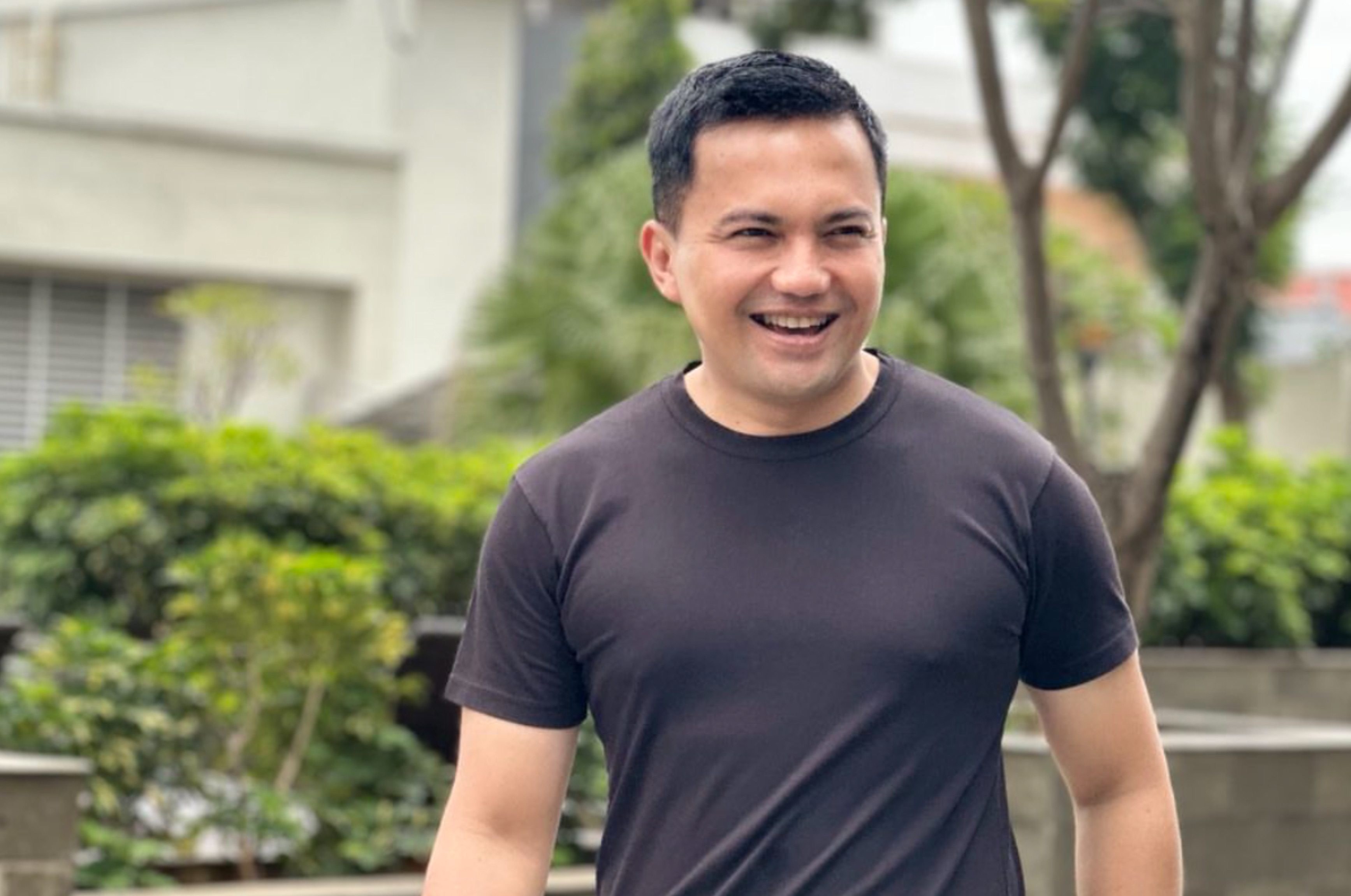 Artis Sahrul Gunawan Ungkap Alasan Kenapa Tak Perbolehkan Anak Kuliah di UGM
