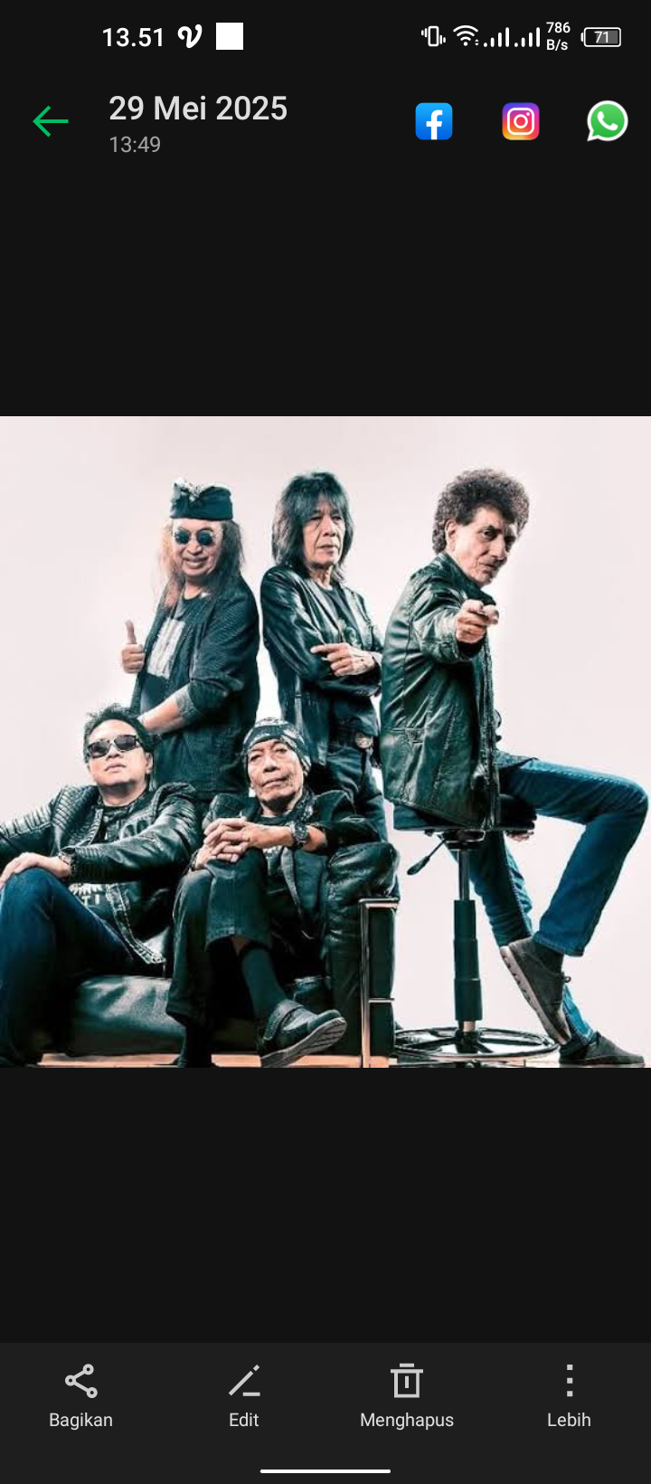 Grup Band Legend God Bless