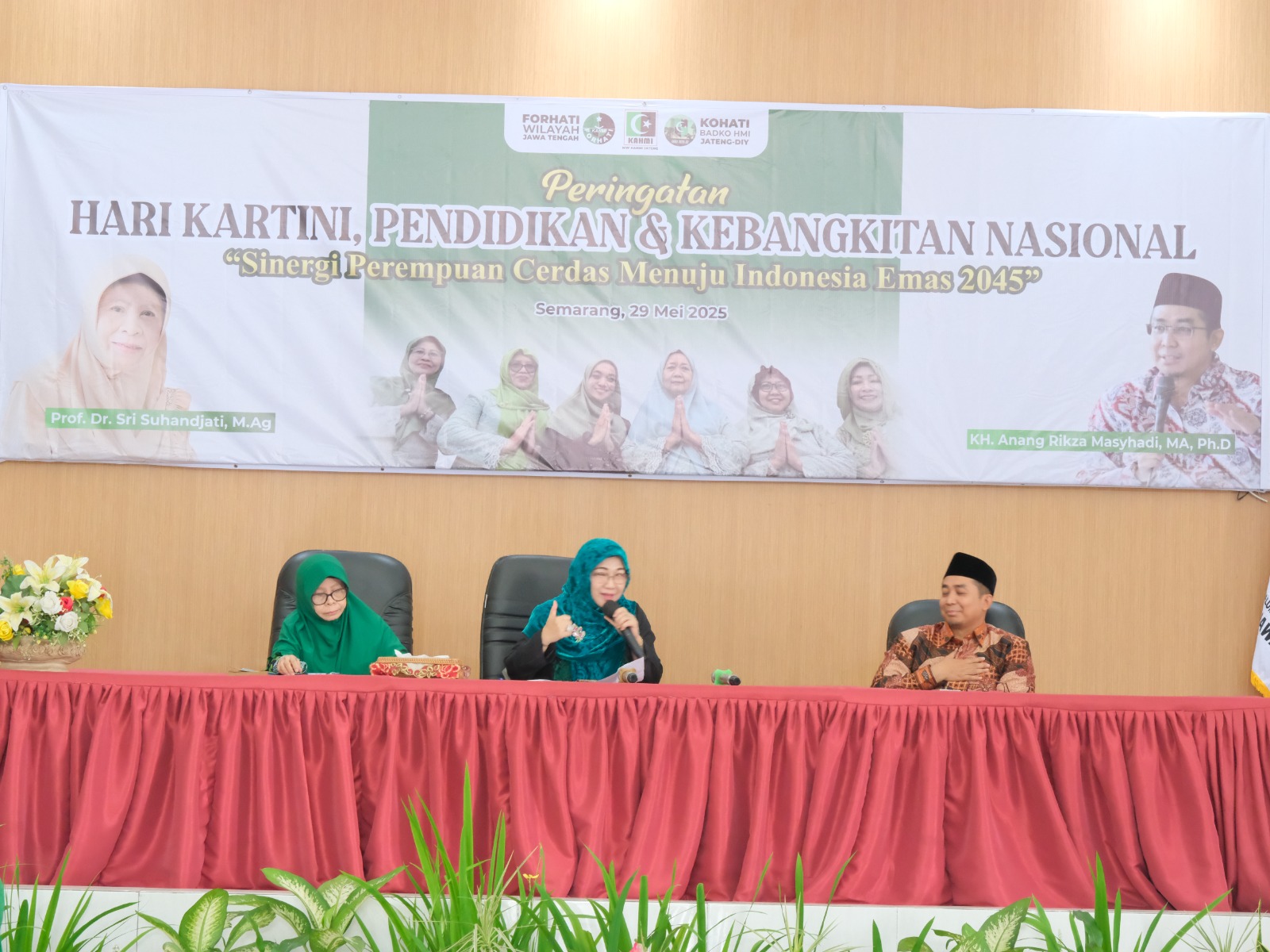 Diskusi Interaktif pada Peringatan Hari Kartini, Pendidikan dan Kebangkitan Nasional yang diselenggarakan Forhati dan Kohati&nbsp;di Balai Diklat Keagamaan Kota Semarang, Kamis (29/5).