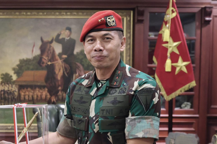 Mayjen TNI Deddy Suryadi.