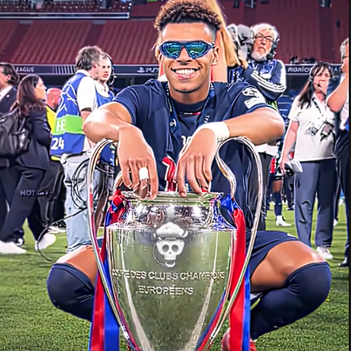 Profil Desire Doue Bocah Cilik PSG yang Mampu Mengacak-acak Inter Milan Saat final Liga Champions