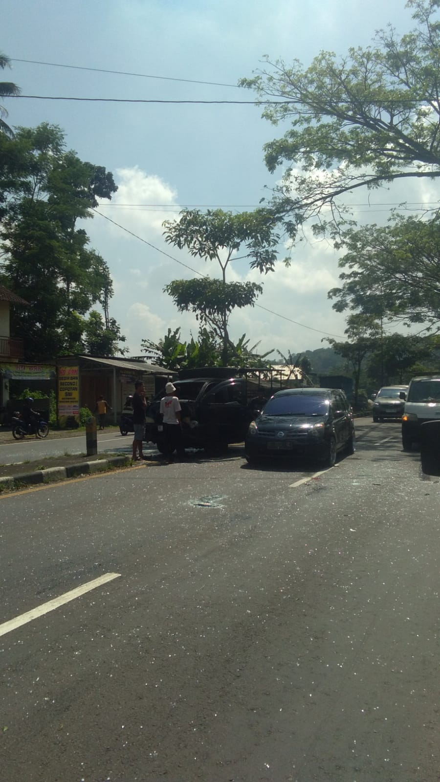 Kecelakaan lalu lintas terjadi di jalan lingkar Salatiga {JLS), tepatnya di Blotongan pada Rabu (4/6/2025) sekira pukul 11.30 WIB.