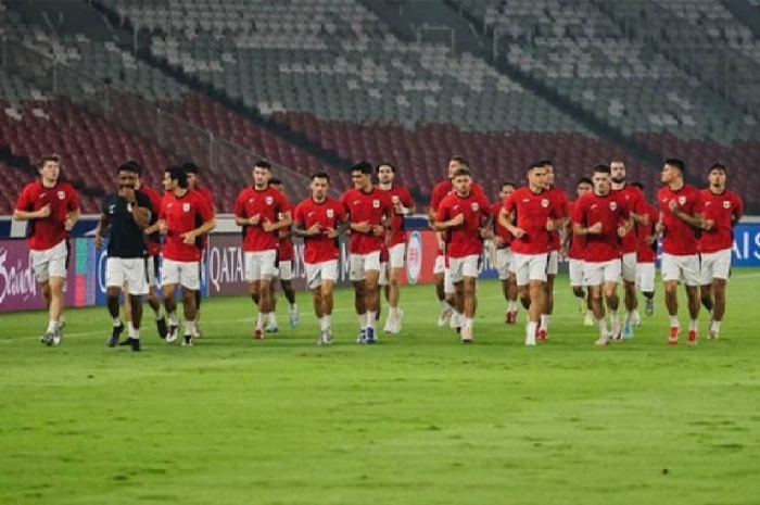 Timnas Indonesia saat latihan.